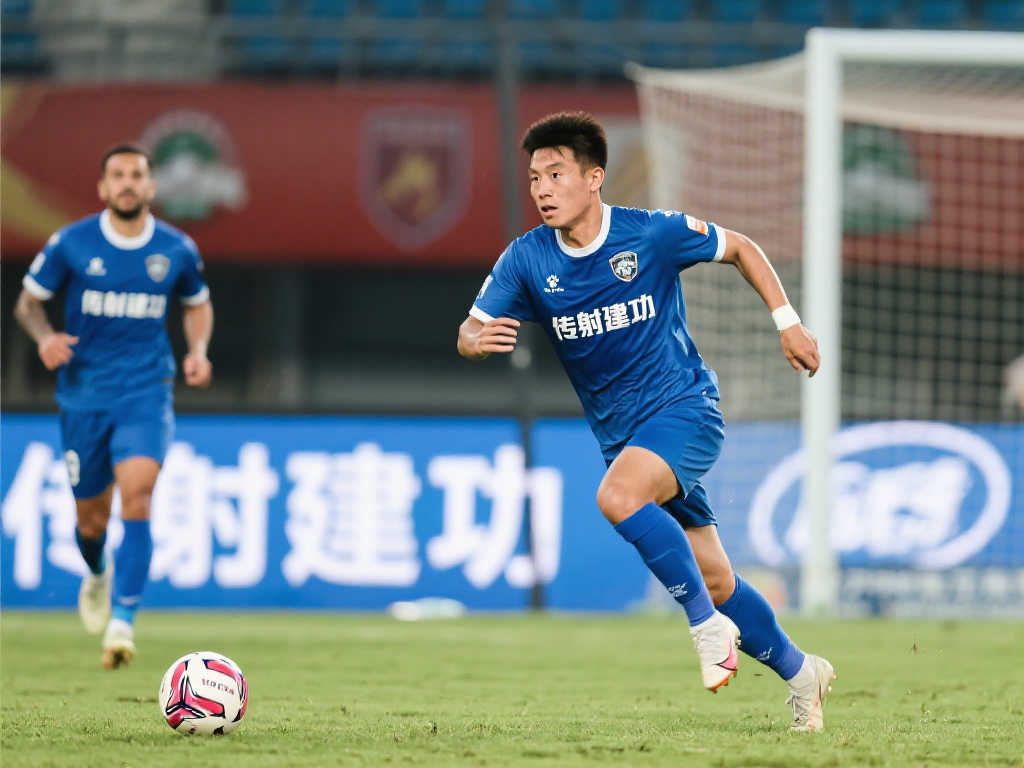 场均一球的 场均一球的